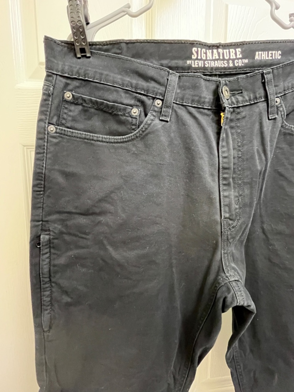 Men's Levi's Signature Black Athletic 36W x 32L - Picture 5 of 15